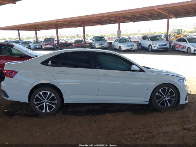 3VWBW7BU5TM010702 Volkswagen Jetta Sport