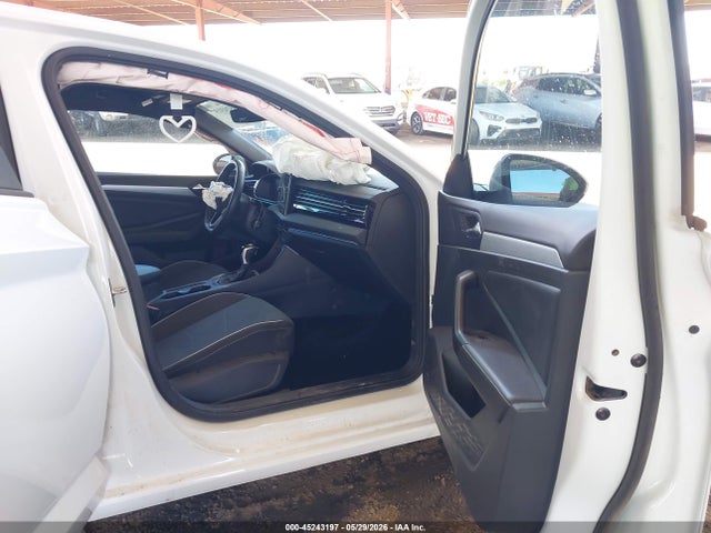3VWBW7BU5TM010702 Volkswagen Jetta Sport