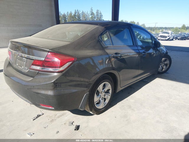 Продажа на аукционе авто 2013 Honda Civic Lx, vin: 2HGFB2F55DH552339, номер лота: 45243198