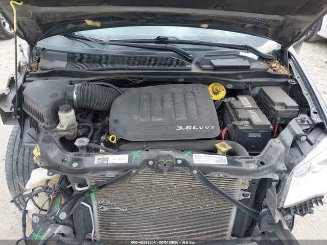 Продаж на аукціоні авто 2015 Chrysler Town & Country Limited Platinum, vin: 2C4RC1GGXFR655868, номер лоту: 45243204