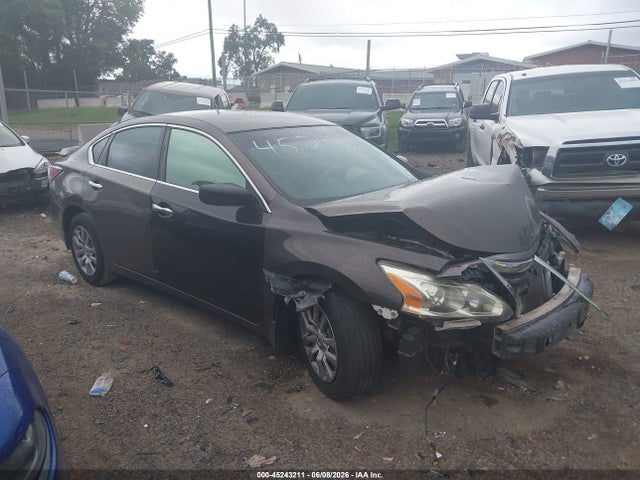 Auction sale of the 2014 Nissan Altima 2.5 S, vin: 1N4AL3APXEC410048, lot number: 45243211