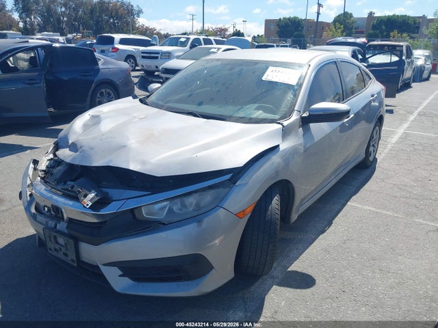 Продажа на аукционе авто 2017 Honda Civic Lx, vin: 2HGFC2F51HH506056, номер лота: 45243214