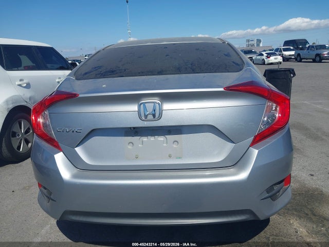 Продажа на аукционе авто 2017 Honda Civic Lx, vin: 2HGFC2F51HH506056, номер лота: 45243214