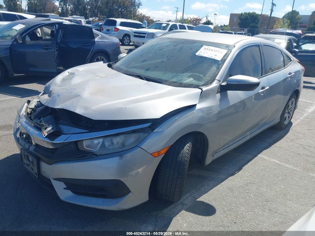 Продажа на аукционе авто 2017 Honda Civic Lx, vin: 2HGFC2F51HH506056, номер лота: 45243214