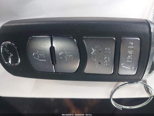 3MZBN1V32JM207732 Mazda Mazda3 Touring