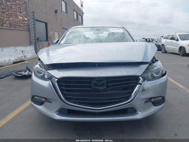 3MZBN1V32JM207732 Mazda Mazda3 Touring