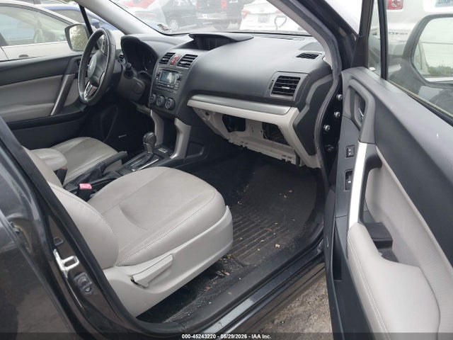 JF2SJAUC8FH533726 Subaru Forester 2.5i Touring