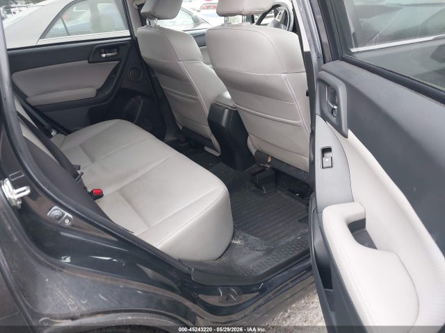 JF2SJAUC8FH533726 Subaru Forester 2.5i Touring