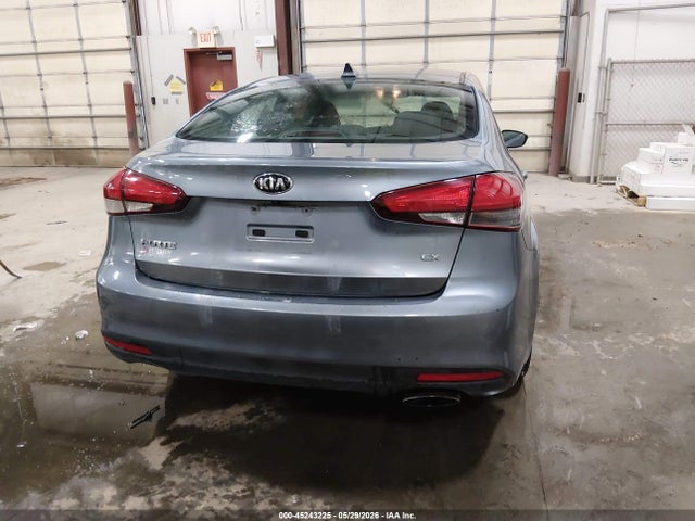 KIA FORTE EX 2017 3KPFL4A8XHE110666 Image 16