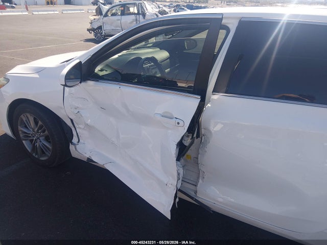 4T1BF1FK2GU263112 Toyota CAMRY SE