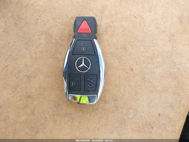 45243237 :رقم المزاد ، WDDWF4JB1HR253230 vin ، 2017 Mercedes-benz C 300 مزاد بيع