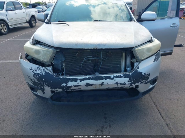 2013 Toyota Highlander Base Plus მანქანა იყიდება აუქციონზე, vin: 5TDZA3EH0DS031577, აუქციონის ნომერი: 45243250