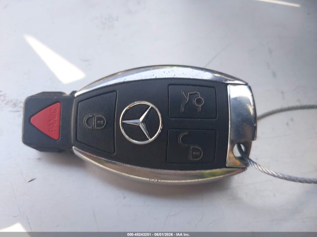WDCTG4GB5HJ310104 Mercedes-Benz Gla 250 4matic