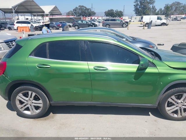 WDCTG4GB5HJ310104 Mercedes-Benz Gla 250 4matic
