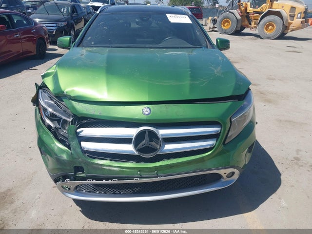 WDCTG4GB5HJ310104 Mercedes-Benz Gla 250 4matic