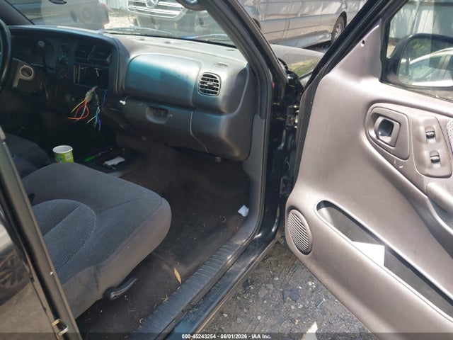 2000 Dodge Durango მანქანა იყიდება აუქციონზე, vin: 1B4HR28Y9YF169146, აუქციონის ნომერი: 45243254