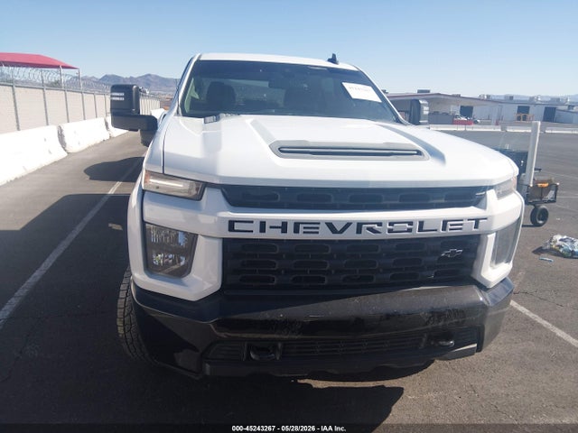 1GC4YME70MF158333 Chevrolet Silverado 2500hd 4wd Standard Bed Custom