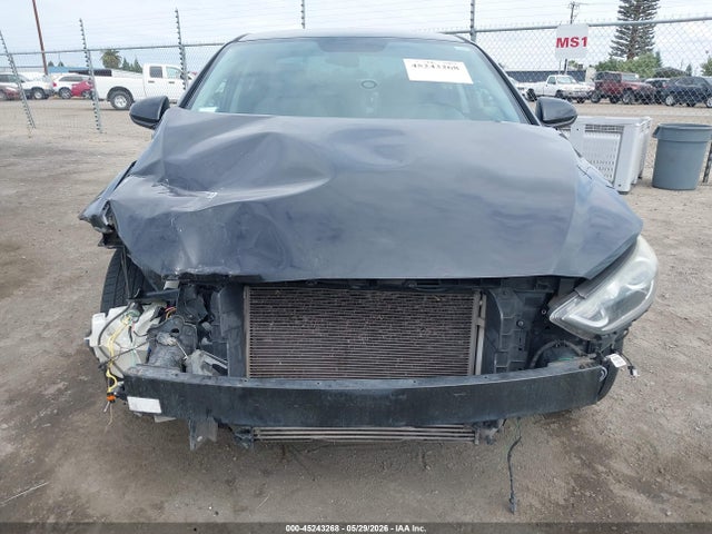 45243268 :رقم المزاد ، 5NPD94LA1HH152256 vin ، 2017 Hyundai Elantra Eco مزاد بيع