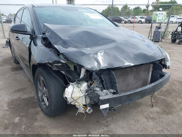 45243268 :رقم المزاد ، 5NPD94LA1HH152256 vin ، 2017 Hyundai Elantra Eco مزاد بيع