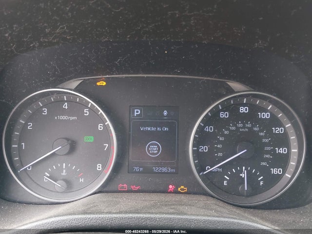 45243268 :رقم المزاد ، 5NPD94LA1HH152256 vin ، 2017 Hyundai Elantra Eco مزاد بيع