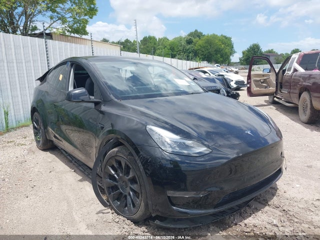 45243274 :رقم المزاد ، 7SAYGDEE2PA186100 vin ، 2023 Tesla Model Y مزاد بيع