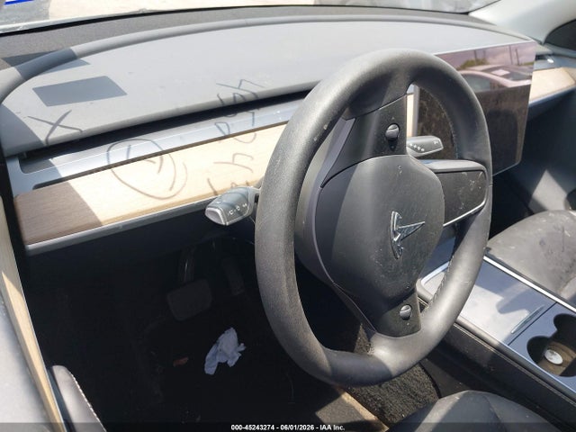 45243274 :رقم المزاد ، 7SAYGDEE2PA186100 vin ، 2023 Tesla Model Y مزاد بيع