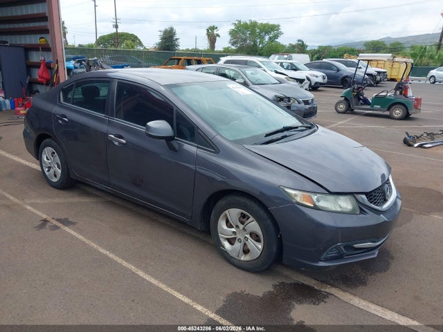 45243286 :رقم المزاد ، 2HGFB2F5XFH541064 vin ، 2015 Honda Civic Lx مزاد بيع