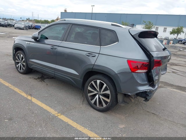 2022 Volkswagen Taos 1.5t Se მანქანა იყიდება აუქციონზე, vin: 3VVTX7B28NM079777, აუქციონის ნომერი: 45243307