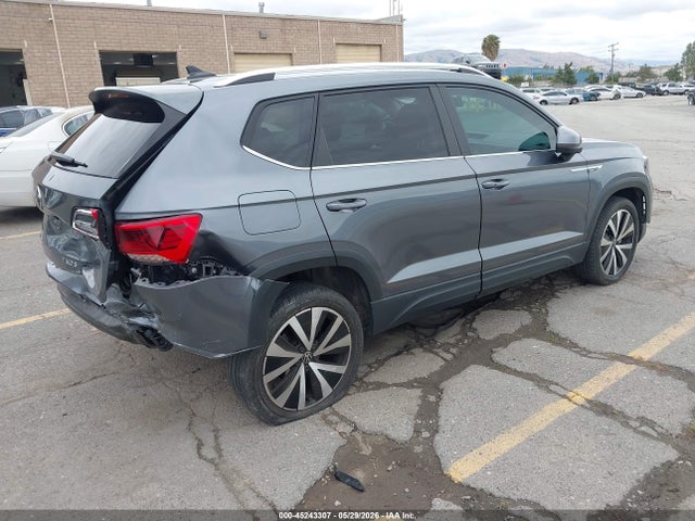 2022 Volkswagen Taos 1.5t Se მანქანა იყიდება აუქციონზე, vin: 3VVTX7B28NM079777, აუქციონის ნომერი: 45243307