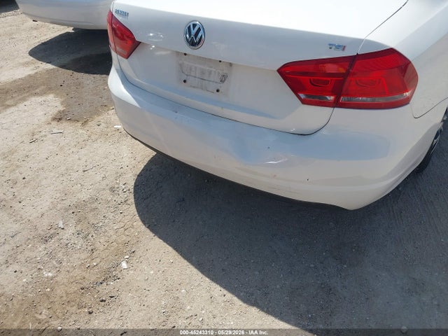 45243310 :رقم المزاد ، 1VWAT7A32FC077387 vin ، 2015 Volkswagen Passat 1.8t S مزاد بيع
