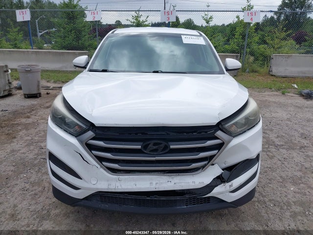 KM8J23A49HU264030 Hyundai TUCSON SE