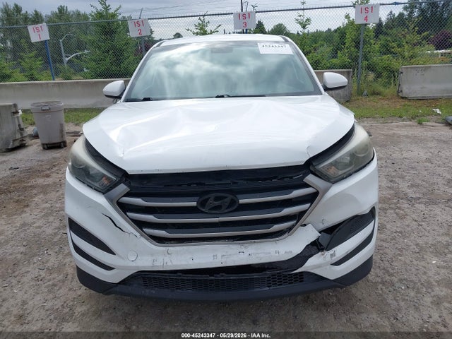 KM8J23A49HU264030 Hyundai TUCSON SE
