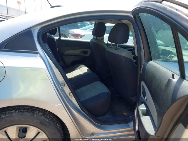 Продаж на аукціоні авто 2015 Chevrolet Cruze Ls Auto, vin: 1G1PA5SH5F7122048, номер лоту: 45243351