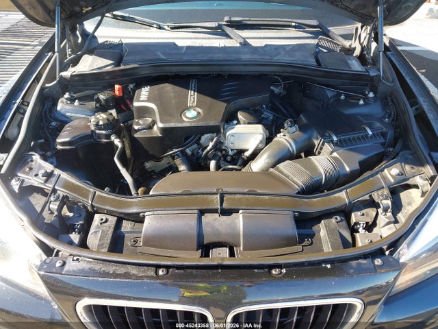 2015 Bmw X1 Sdrive28i მანქანა იყიდება აუქციონზე, vin: WBAVM1C5XFV498966, აუქციონის ნომერი: 45243358