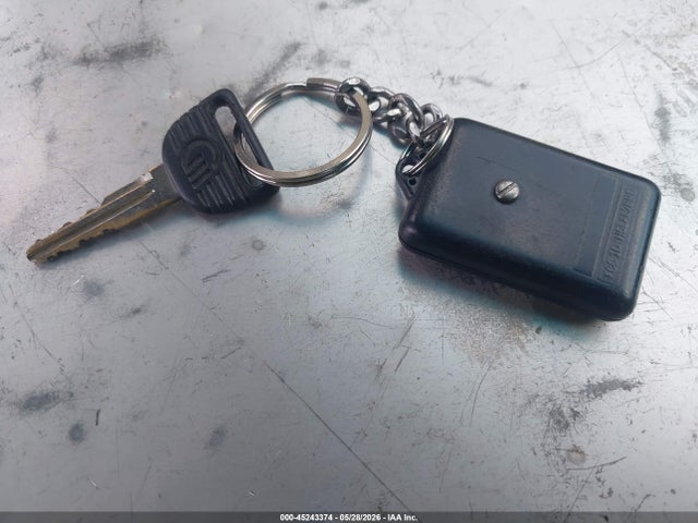 Продажа на аукционе авто 1994 Honda Civic Ex, vin: 1HGEJ1221RL015840, номер лота: 45243374