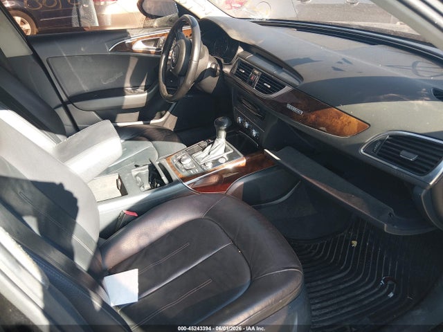 2013 Audi A6 3.0t Premium მანქანა იყიდება აუქციონზე, vin: WAUGGAFC9DN131354, აუქციონის ნომერი: 45243394
