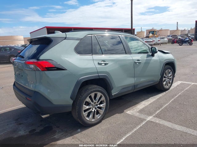 Auction sale of the 2019 Toyota Rav4 Xle Premium, vin: JTMC1RFVXKJ016673, lot number: 45243420