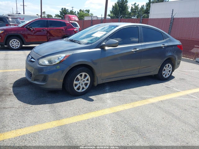 Продажа на аукционе авто 2013 Hyundai Accent Gls, vin: KMHCT4AE5DU281972, номер лота: 45243426