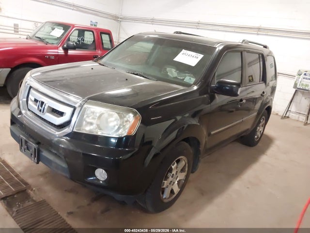 45243438 :رقم المزاد ، 5FNYF4H98BB017547 vin ، 2011 Honda Pilot Touring مزاد بيع