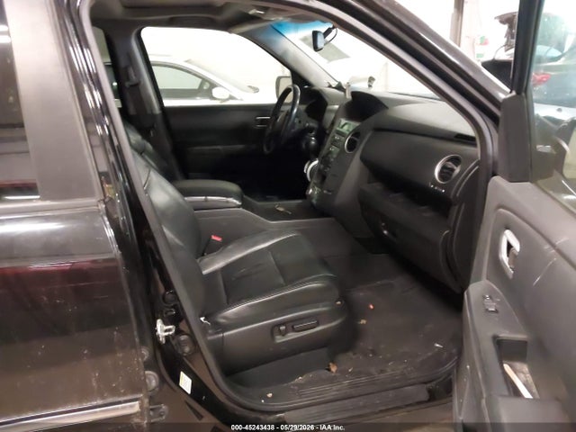 45243438 :رقم المزاد ، 5FNYF4H98BB017547 vin ، 2011 Honda Pilot Touring مزاد بيع