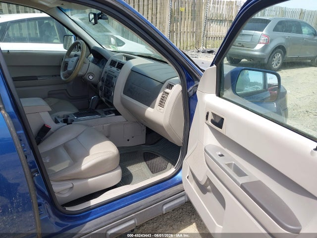 45243443 :رقم المزاد ، 1FMCU49HX8KB24709 vin ، 2008 Ford Escape Hybrid مزاد بيع