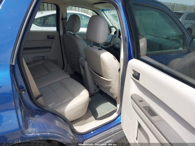 45243443 :رقم المزاد ، 1FMCU49HX8KB24709 vin ، 2008 Ford Escape Hybrid مزاد بيع