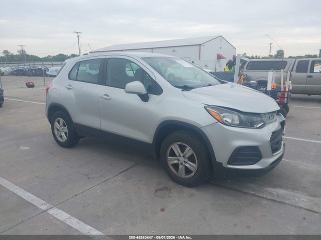 Chevrolet TRAX LS 2017 KL7CJNSB3HB101973 Image 1
