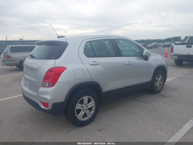 Chevrolet TRAX LS 2017 KL7CJNSB3HB101973 Image 4
