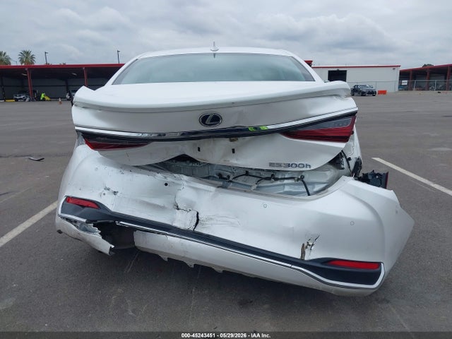 Lexus Es 300h Luxury 2021 58AEA1C1XMU009143 Image 16