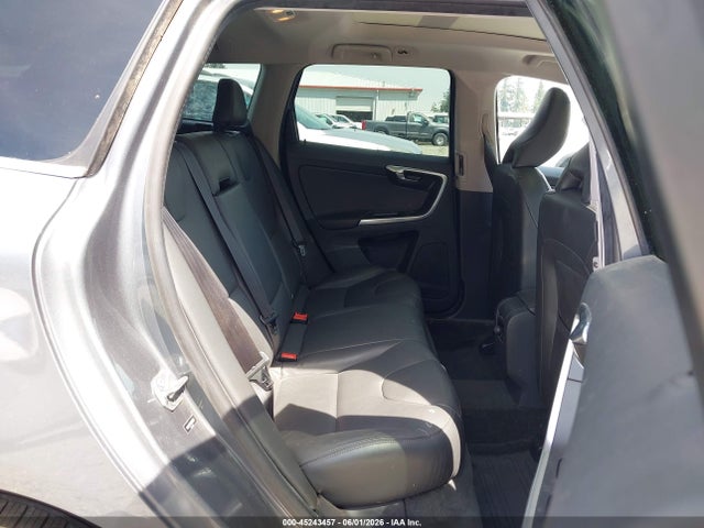YV4612RMXG2850058 Volvo Xc60 T5 Platinum
