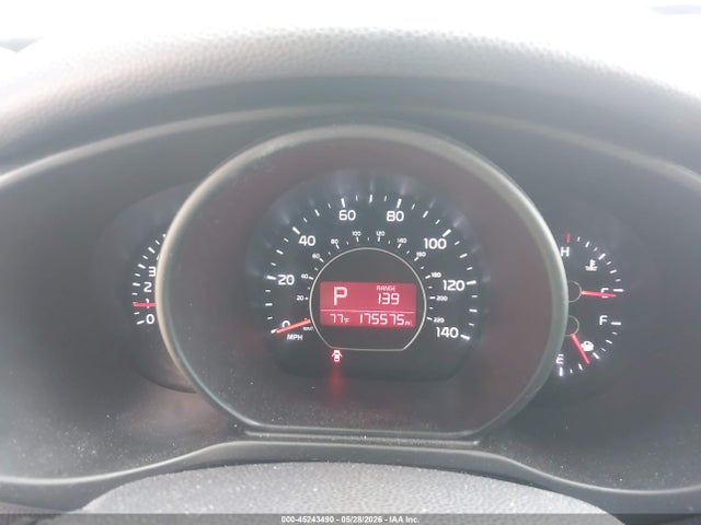 2014 Kia Soul მანქანა იყიდება აუქციონზე, vin: KNDJN2A28E7101660, აუქციონის ნომერი: 45243490