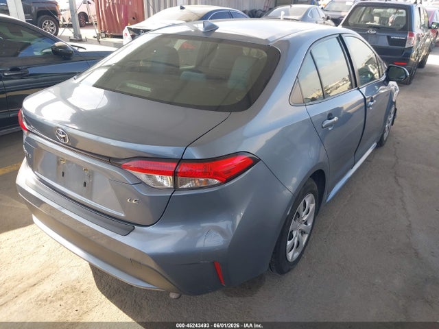 45243493 :رقم المزاد ، JTDEPRAE8LJ033262 vin ، 2020 Toyota Corolla Le مزاد بيع