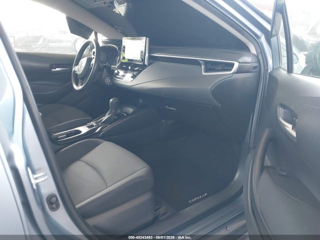 45243493 :رقم المزاد ، JTDEPRAE8LJ033262 vin ، 2020 Toyota Corolla Le مزاد بيع