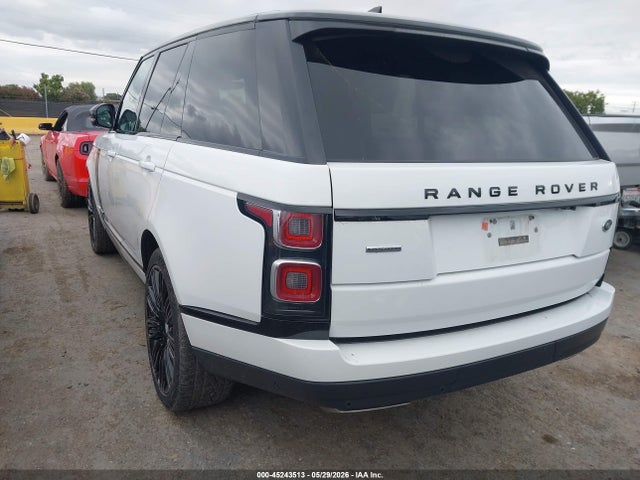 Land Rover Range Rover 5.0l V8 Supercharged 2018 SALGS2RE5JA388494 Image 3